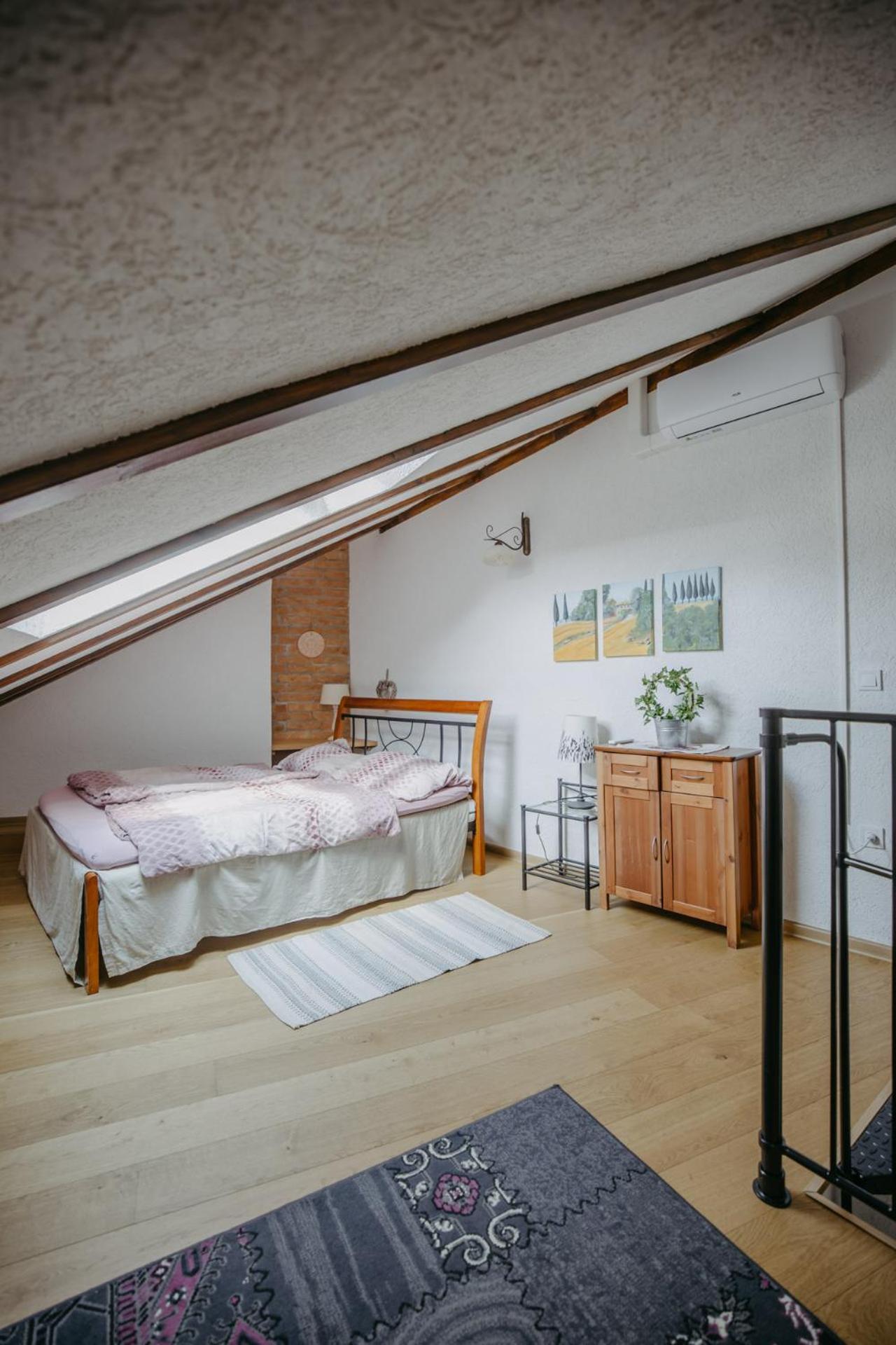Apartamento Haus Diogenes Mörbisch am See Exterior foto